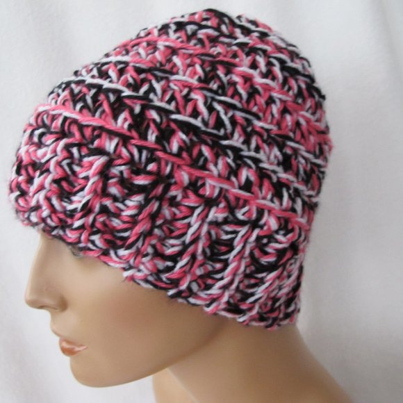 Must Bundle - New Handmade Chunky Winter Beanie - Picture 2 of 8